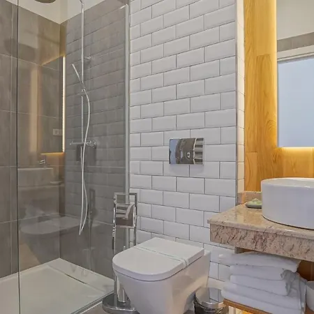 Zoom Aparthotel