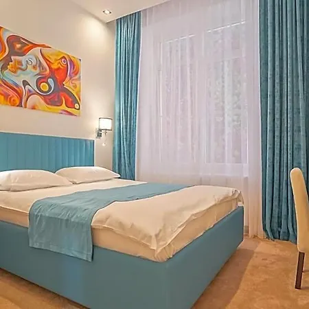 Zoom Aparthotel