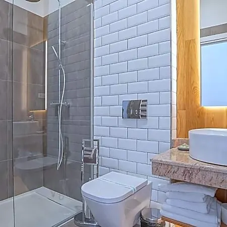 Zoom Aparthotel
